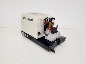 Image of Leica RM2125RTF Microtome Lab