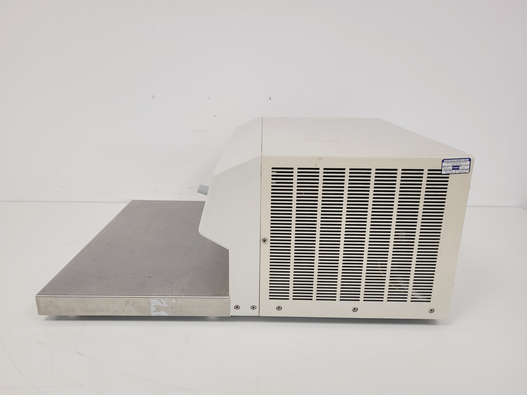 Image of Leica EG1130 Cold Plate Embedding Center Cooling Plate