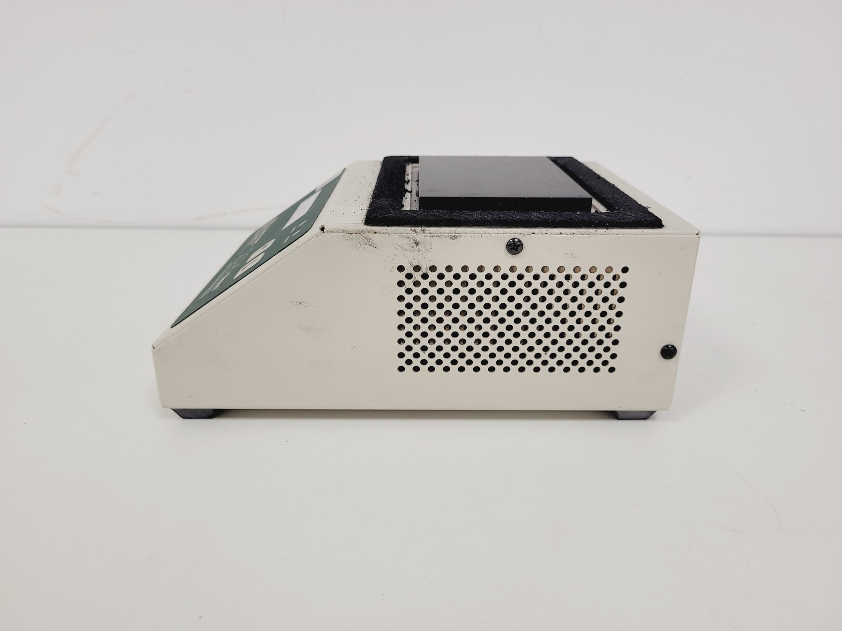 Image of Torrey Pines Scientific Echotherm IC20 Chilling/Heating Plate