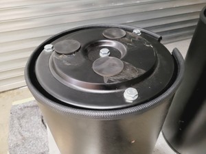 Thumbnail image of Melles Griot Anti-Vibration Isolation Optics Table