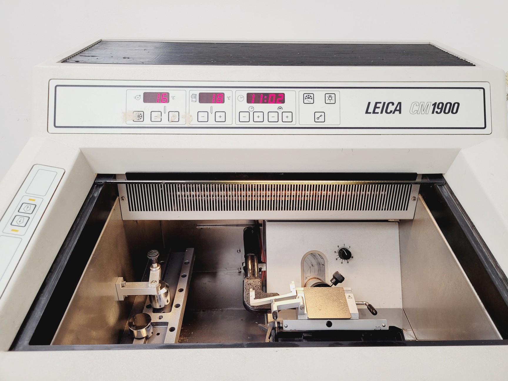 Image of Leica CM1900-1-1 Cryostat 