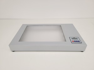 Thumbnail image of Medilux UV 436 HF Irradiation Device w/ 12 x F36W Bulbs Lab