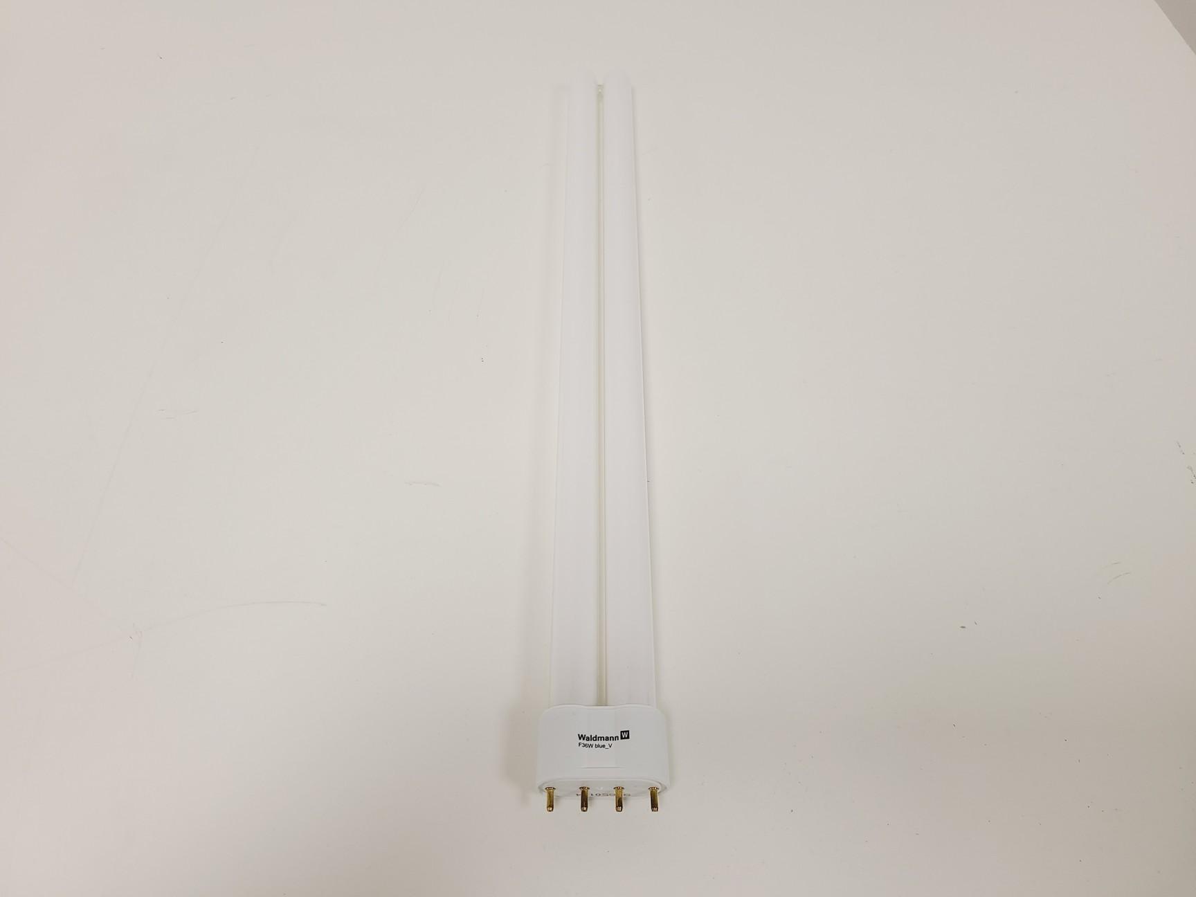 Image of Medilux UV 436 HF Irradiation Device w/ 12 x F36W Bulbs Lab