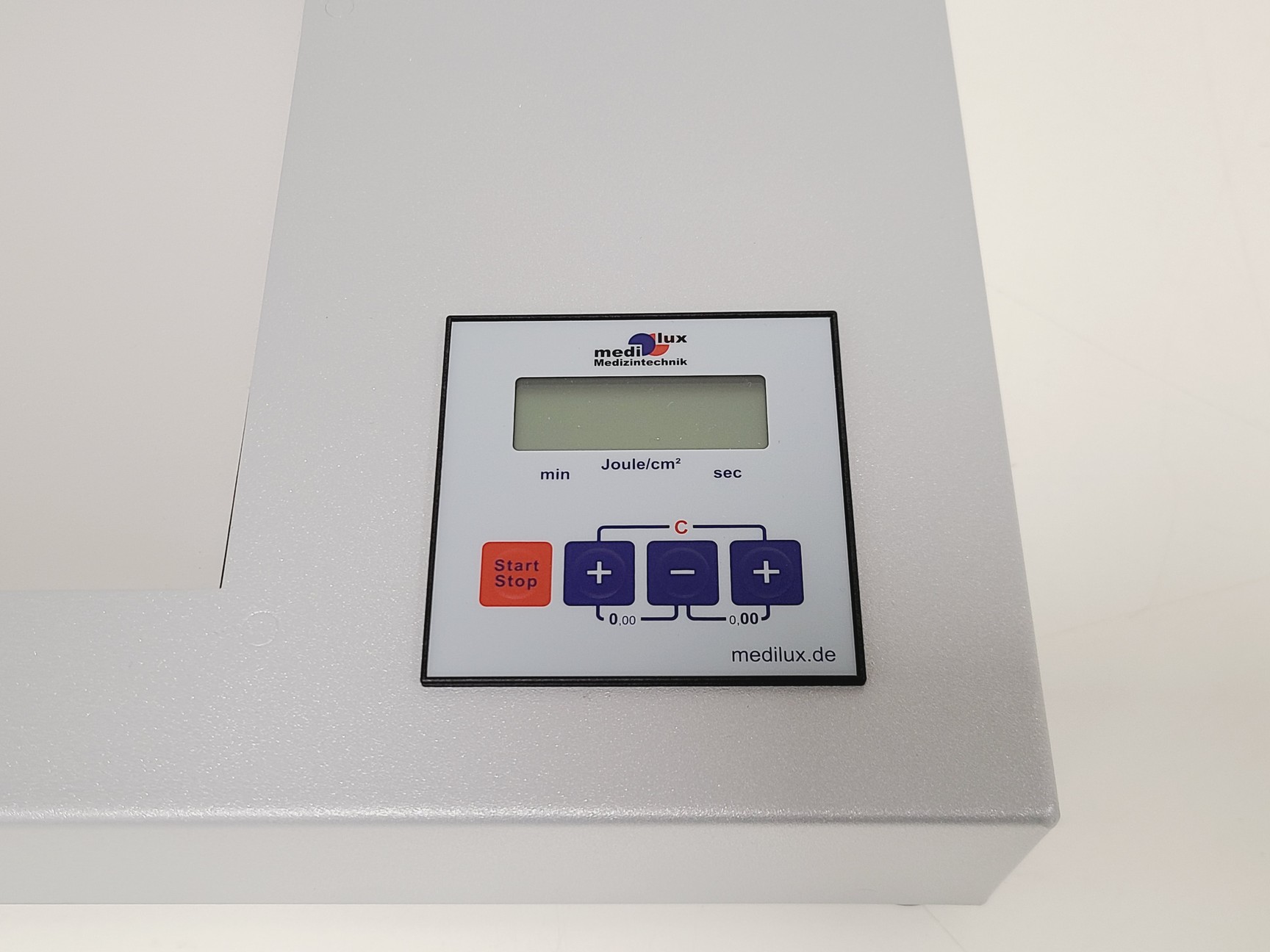 Image of Medilux UV 436 HF with 11x Spare Bulbs