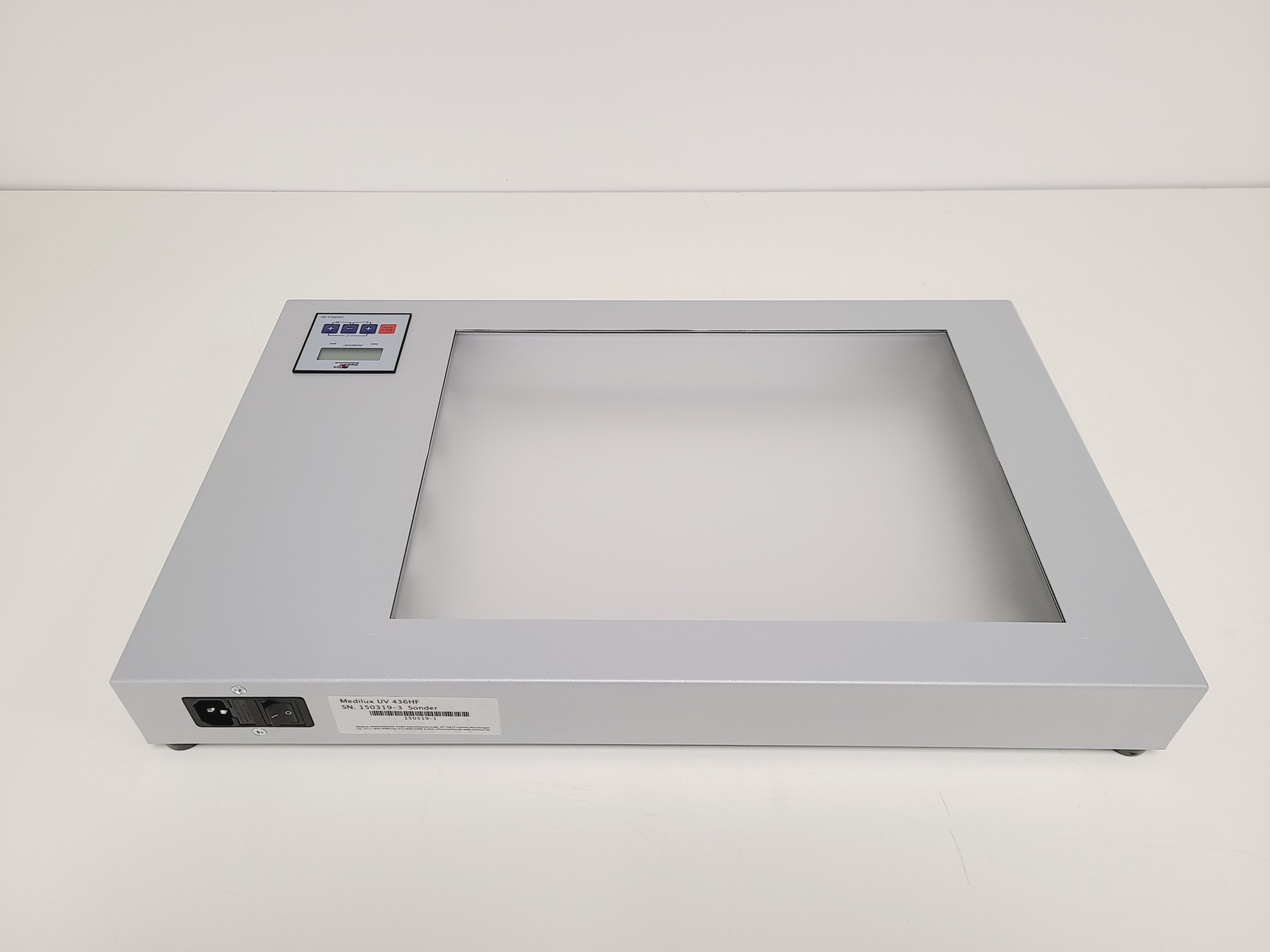 Image of Medilux UV 436 HF with 11x Spare Bulbs