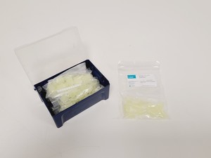 Thumbnail image of Applied Biosystems 394 DNA/RNA Synthesizer