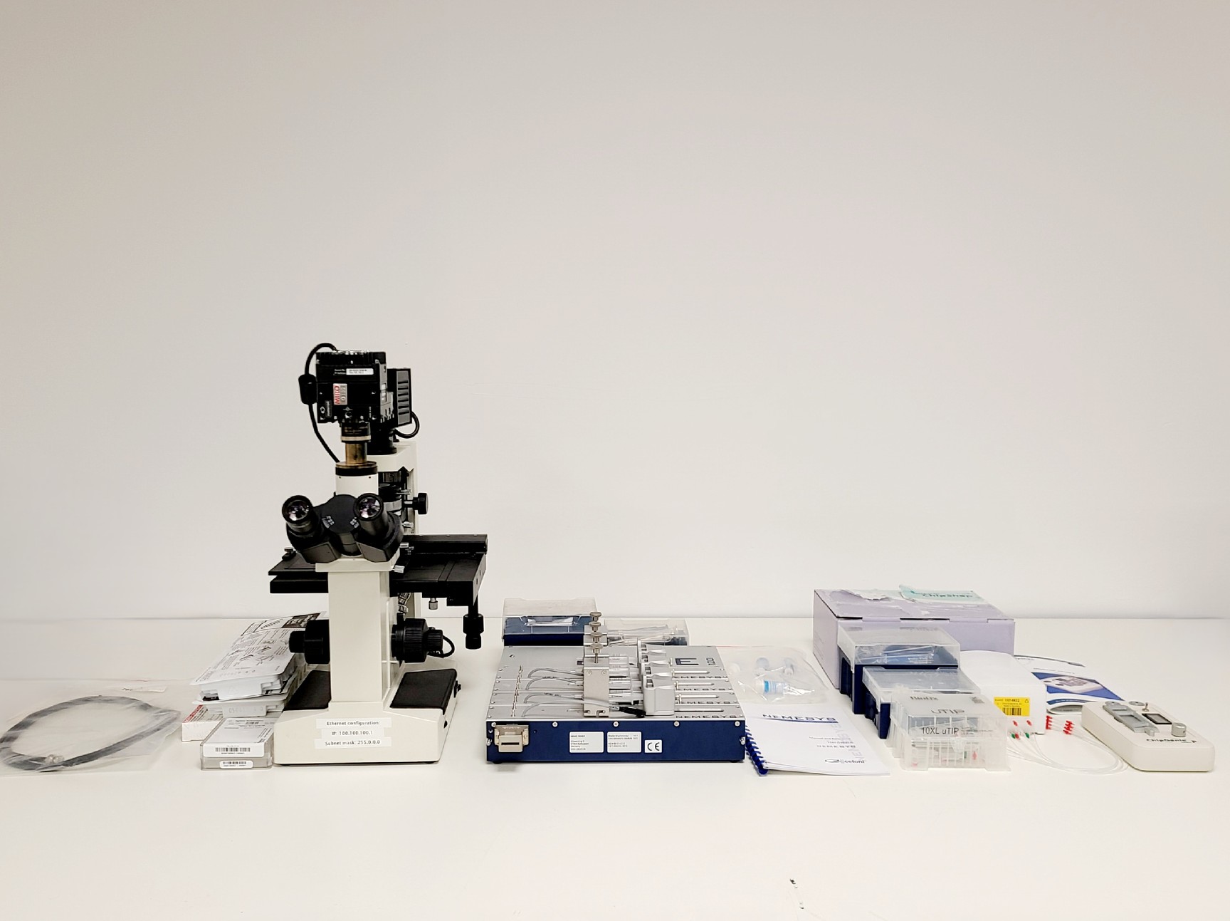 Image of Microfluidic Setup W/ Ametek Phantom Miro C110, Nemesys Base/Pumps & ChipGenie