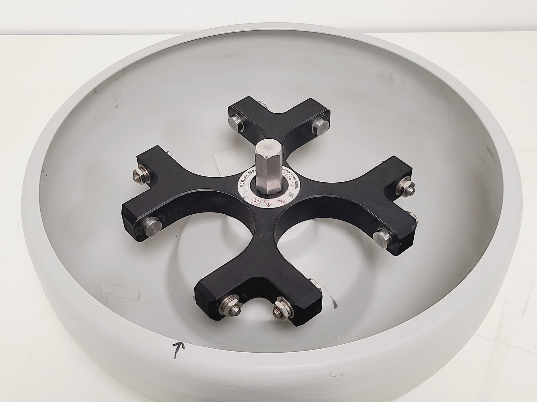 Image of Sanyo MSE Harrier 18/80 Refrigerated Centrifuge - MSB080.CR1.K S/R Lab