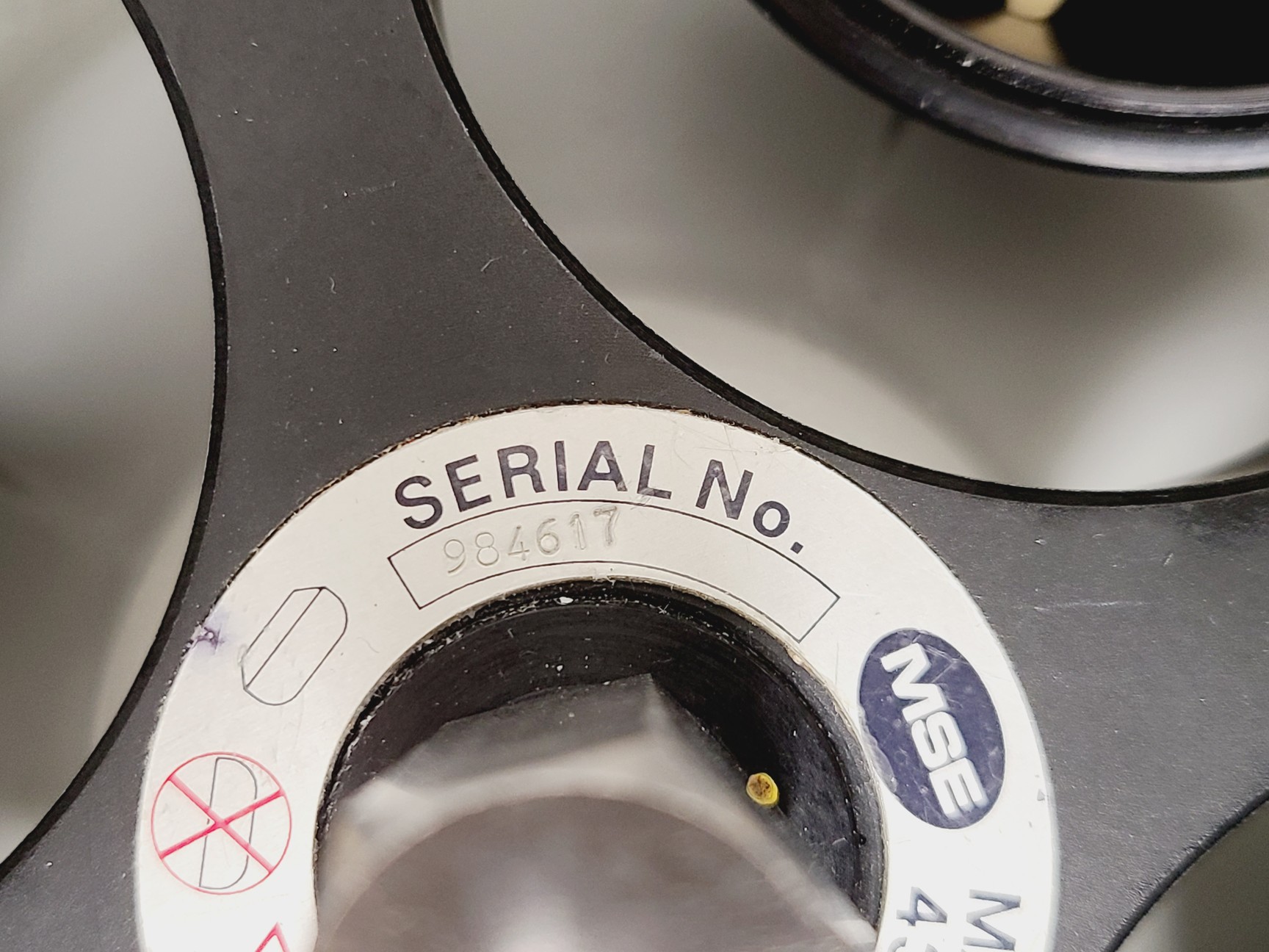 Image of Sanyo MSE Harrier 18/80 Refrigerated Centrifuge - MSB080.CR1.K S/R Lab