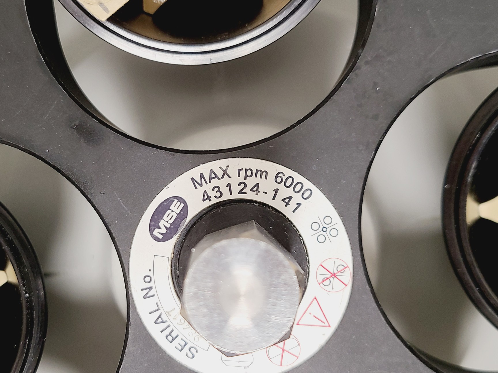 Image of Sanyo MSE Harrier 18/80 Refrigerated Centrifuge - MSB080.CR1.K S/R Lab