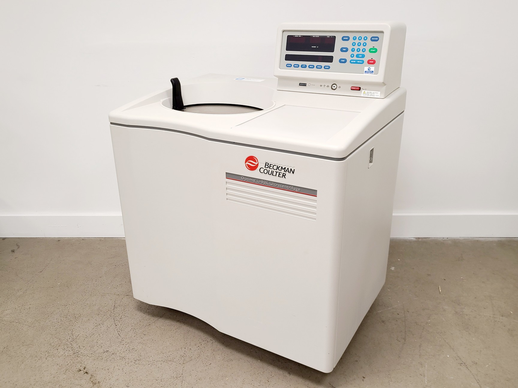 Image of Beckman Coulter Optima L-90K Ultracentrifuge Lab