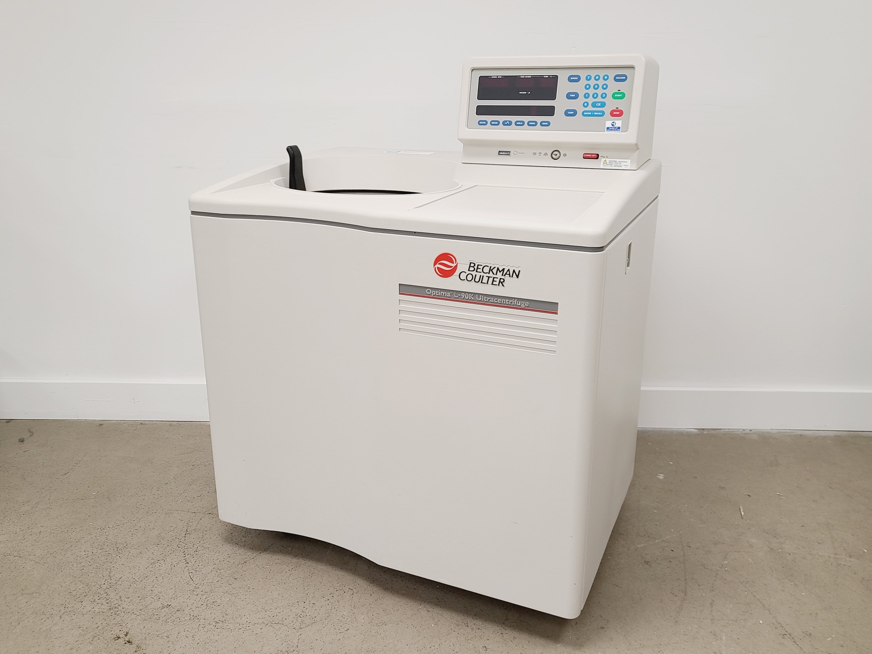 Image of Beckman Coulter Optima L-90K Ultracentrifuge Lab