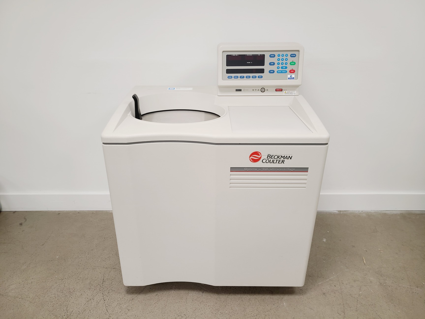 Image of Beckman Coulter Optima L-90K Ultracentrifuge Lab