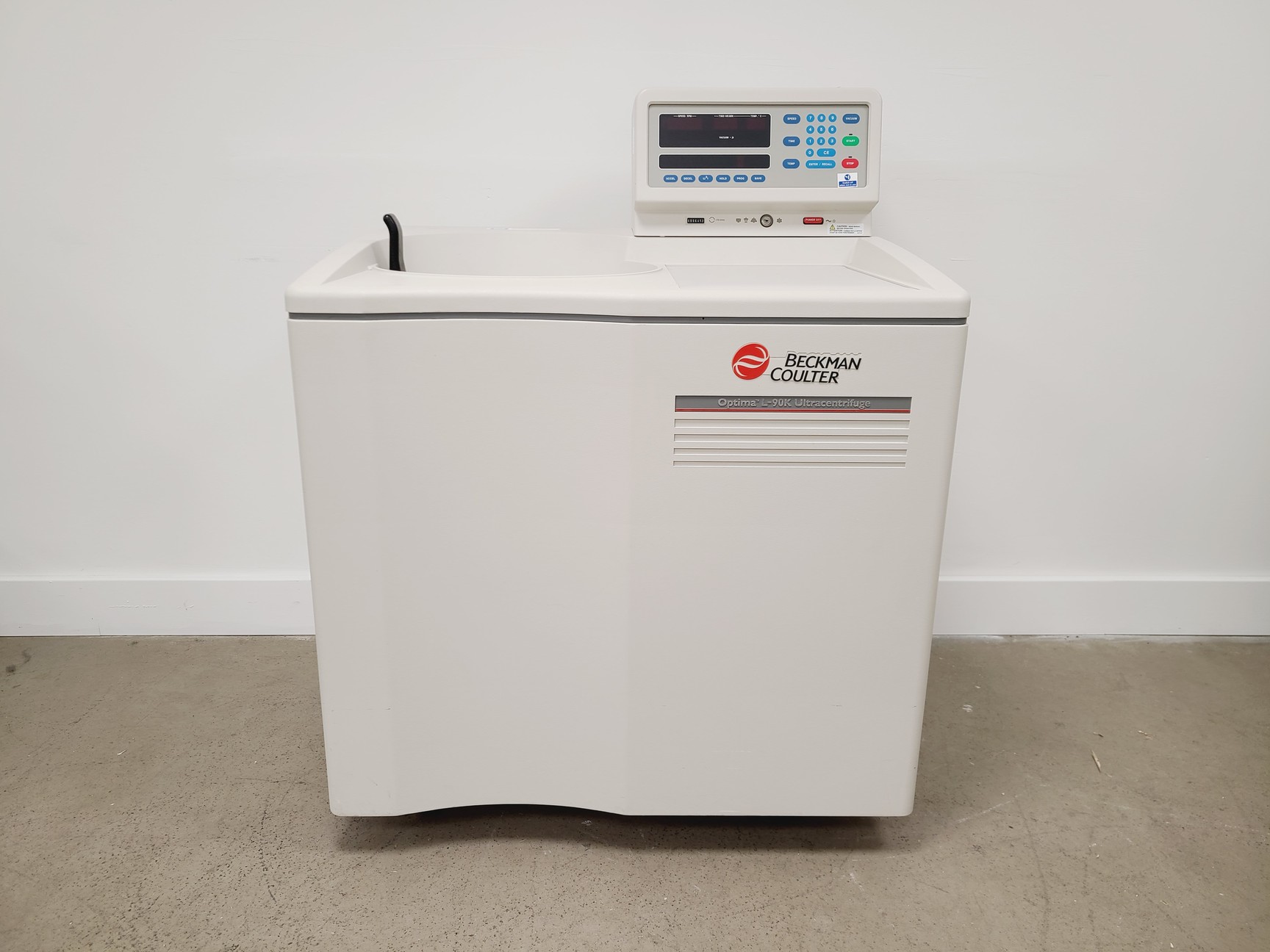 Image of Beckman Coulter Optima L-90K Ultracentrifuge Lab