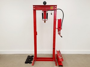 Thumbnail image of Clarke Strong-Arm 15 Tonne Manual Hydraulic Press - CSA15F