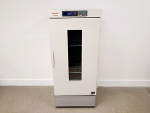 Thumbnail image of Sanyo MIR-254 Cooled Incubator Lab