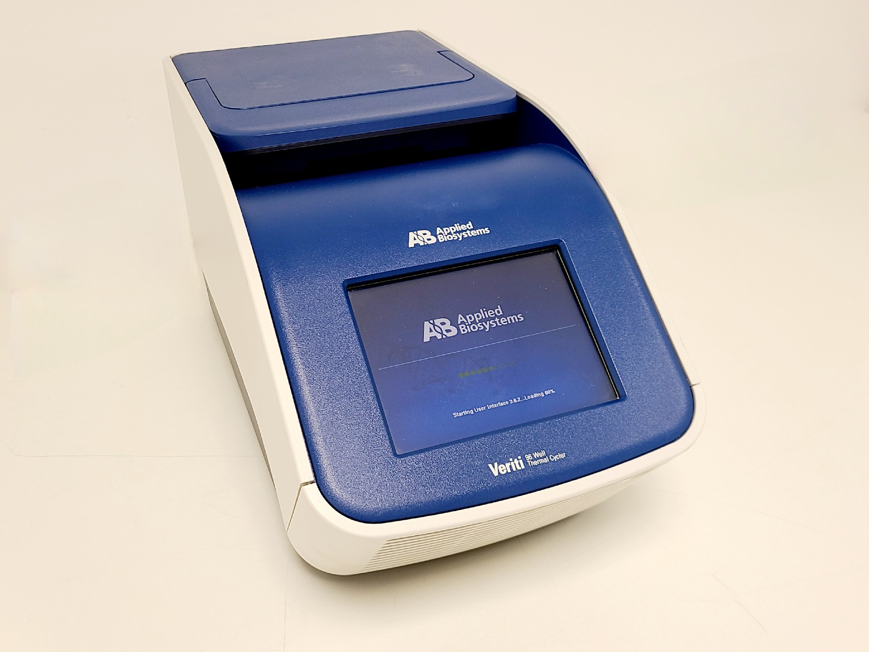 Image of Applied Biosystems Veriti 96 Well Thermal Cycler