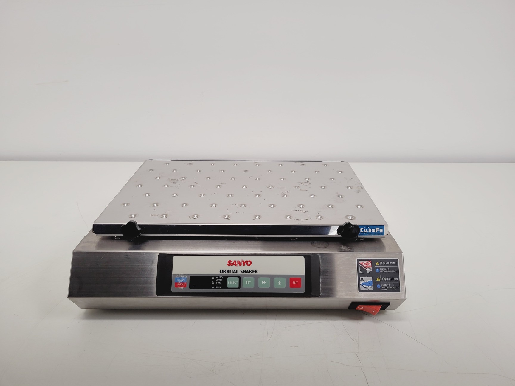 Image of Sanyo Orbital Shaker - MIR-S100 Lab