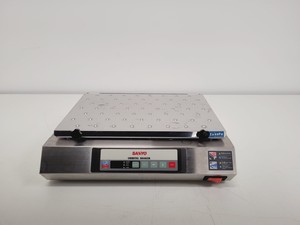 Thumbnail image of Sanyo Orbital Shaker - MIR-S100 Lab