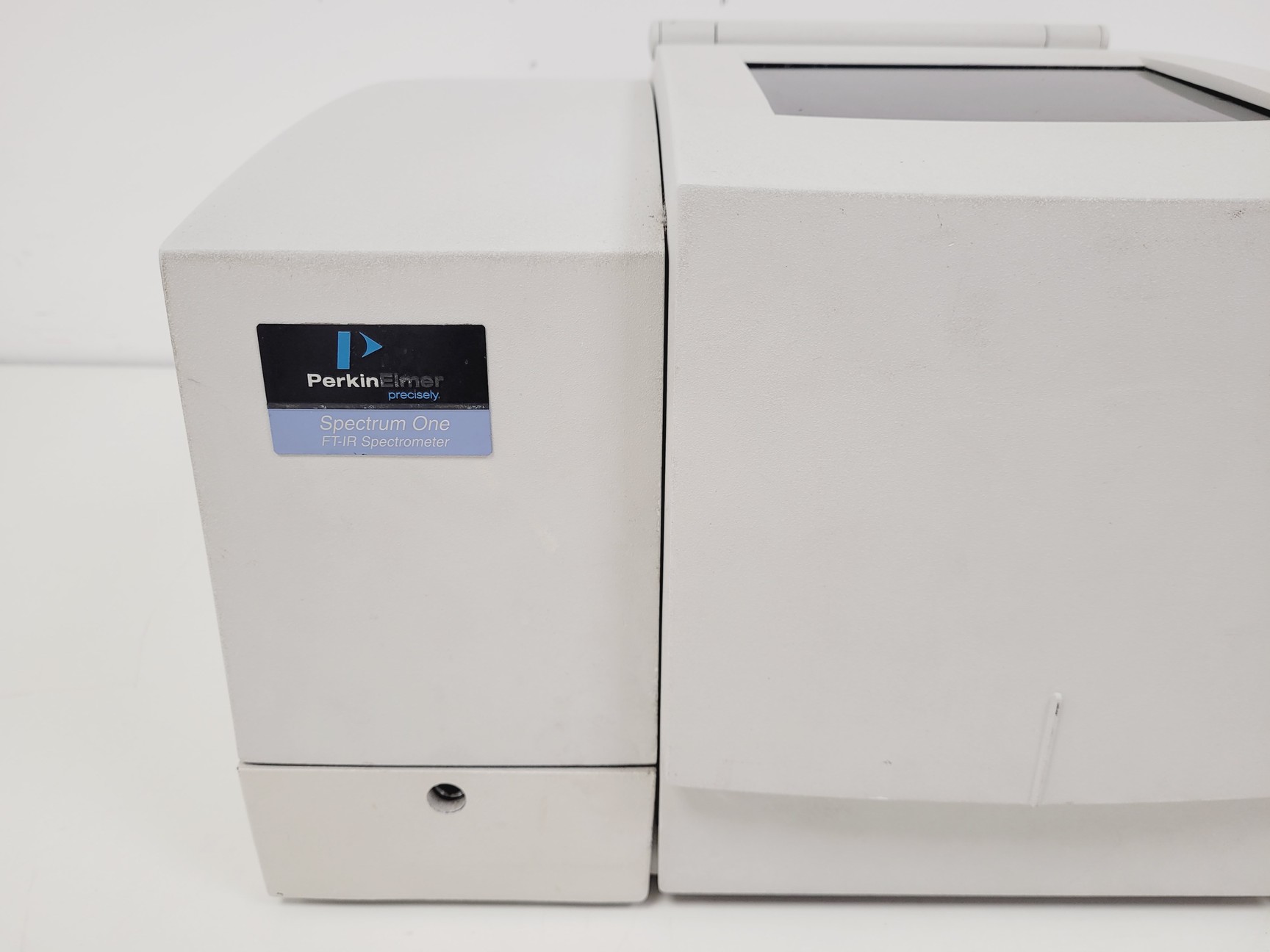 Image of PerkinElmer Spectrum One FR-IR Spectrometer W/ ATR Sampling Accessory & Software