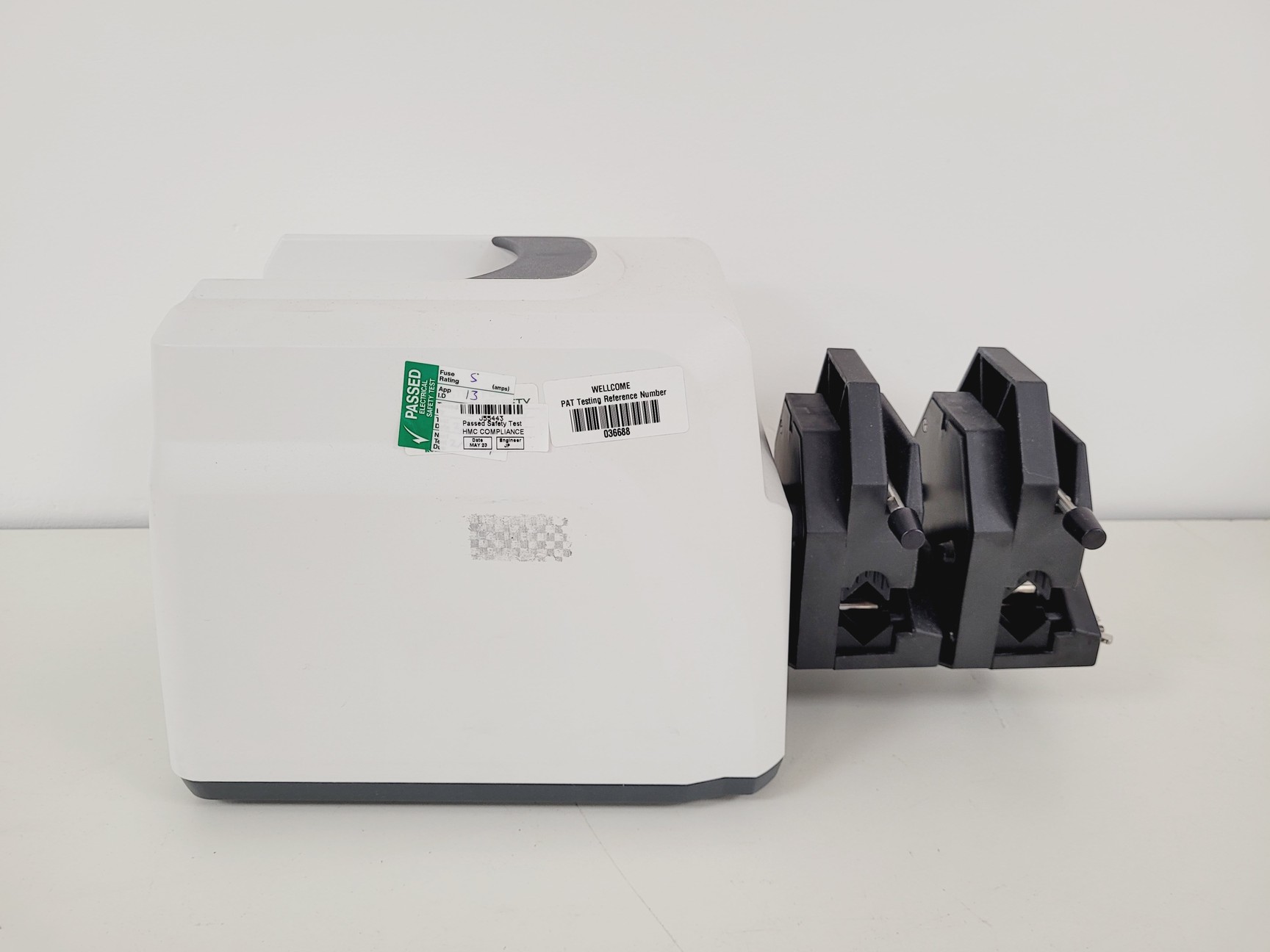 Image of Beckman Coulter BioMek NXp Laboratory Automation System Lab