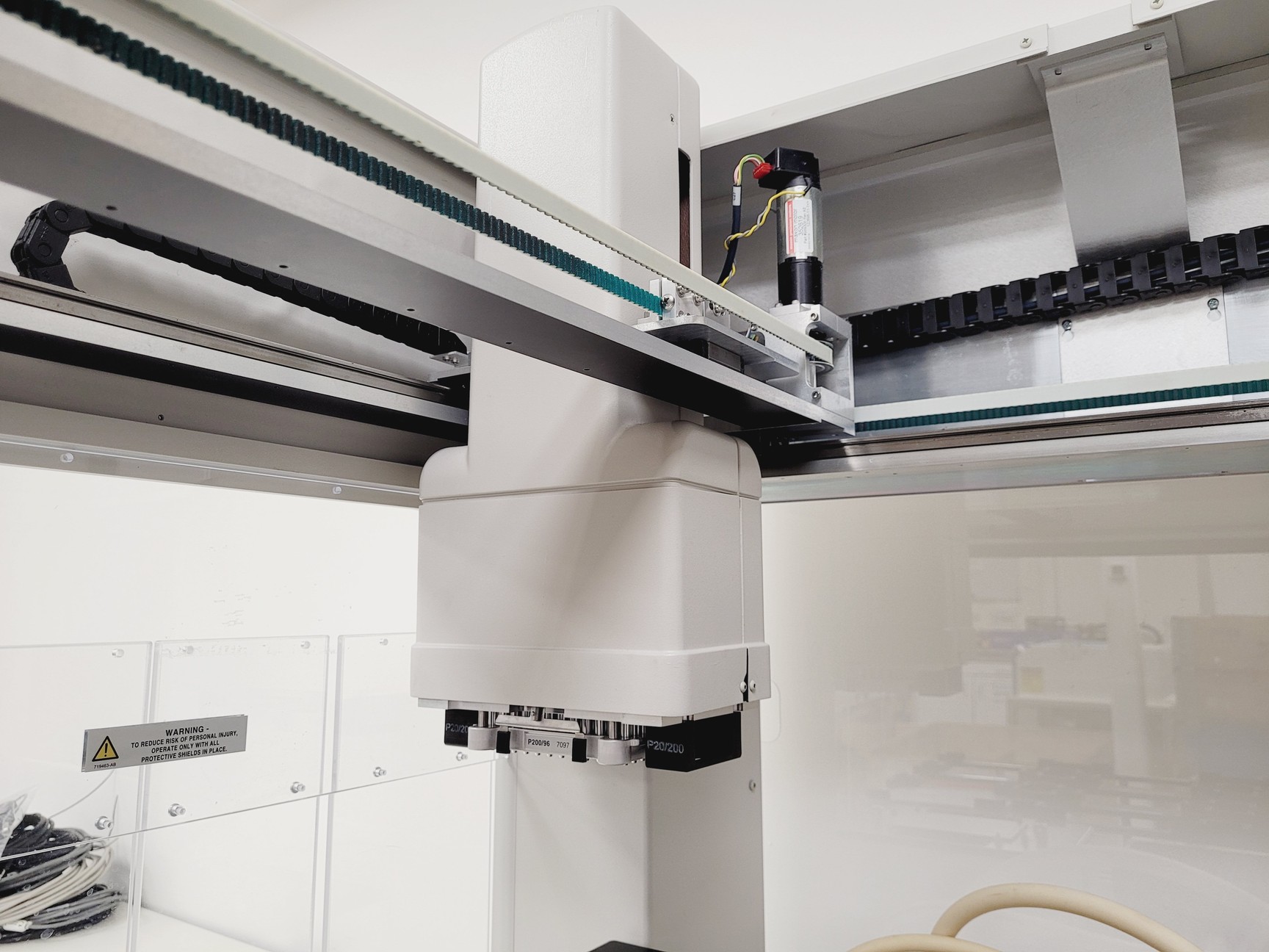 Image of Beckman Coulter BioMek NXp Laboratory Automation System Lab