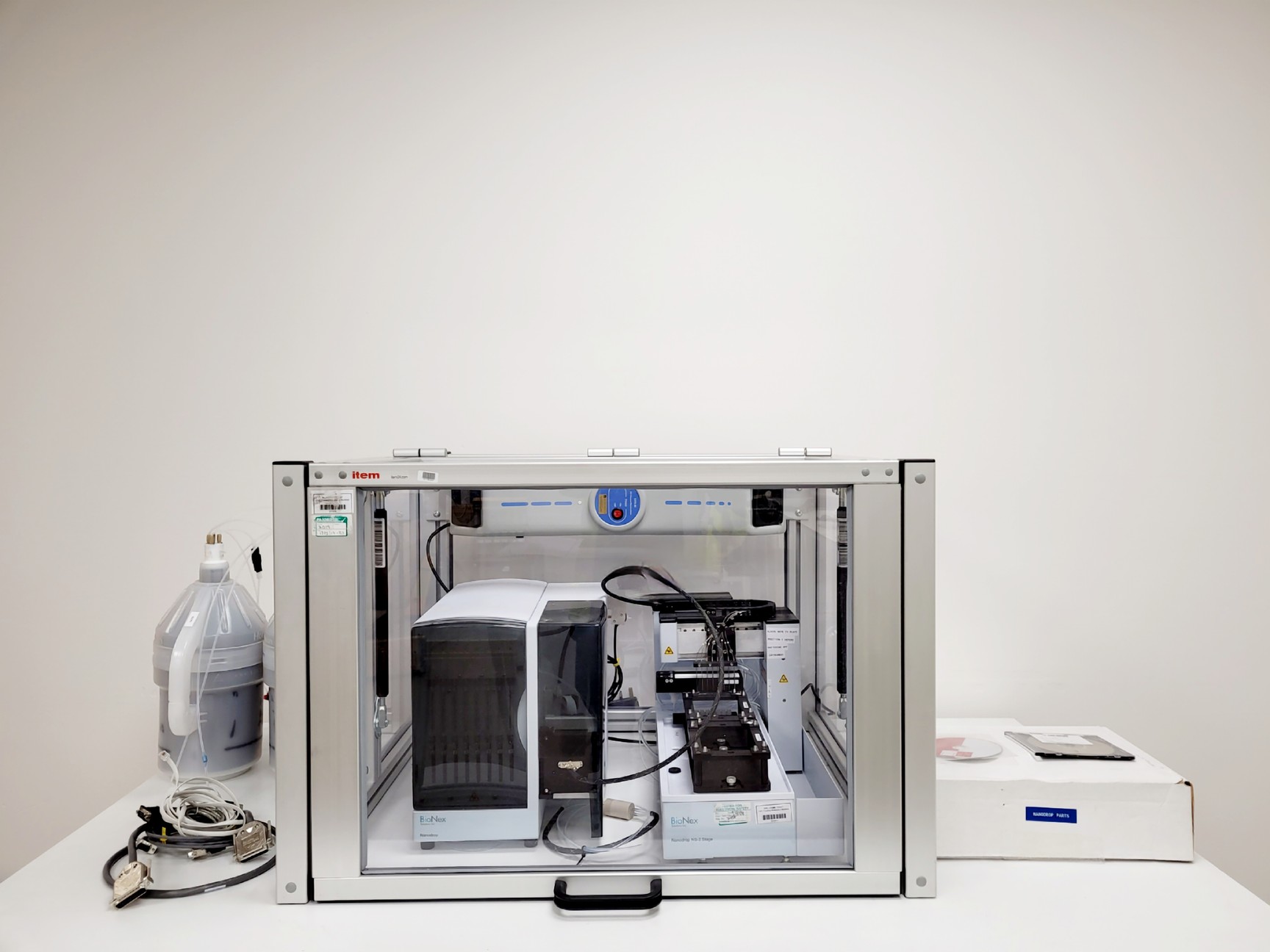 Image of BioNex Nanodrop W/ NS-2 Stage & UVR-M Chamber System Lab