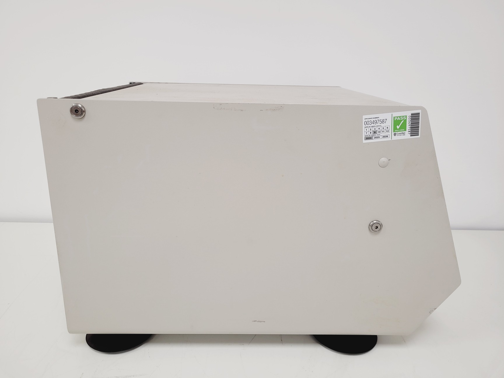 Image of Beckman GS-15 Benchtop Centrifuge 