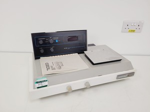Thumbnail image of Cecil CE 393 Digital Grating Spectrophotometer