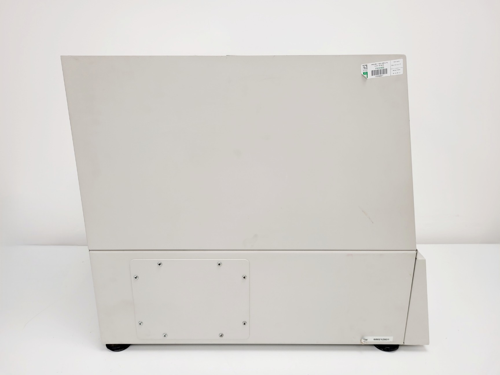 Image of New Brunswick Scientific C24KC Refrigerated Shaking Incubator S/R Lab