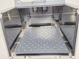 Thumbnail image of New Brunswick Scientific C24KC Refrigerated Shaking Incubator S/R Lab