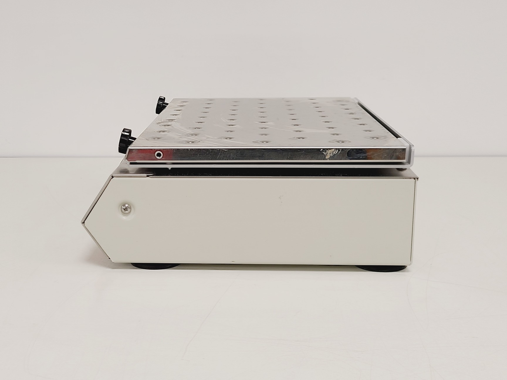 Image of Sanyo Orbital Shaker MIR-S100 Lab