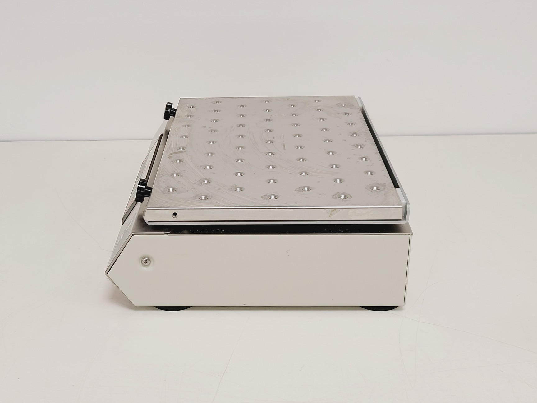 Image of Sanyo Orbital Shaker MIR-S100 Lab