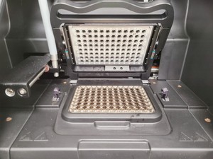 Thumbnail image of Stratagene MX300P Multiplex Quantitative PCR System Lab