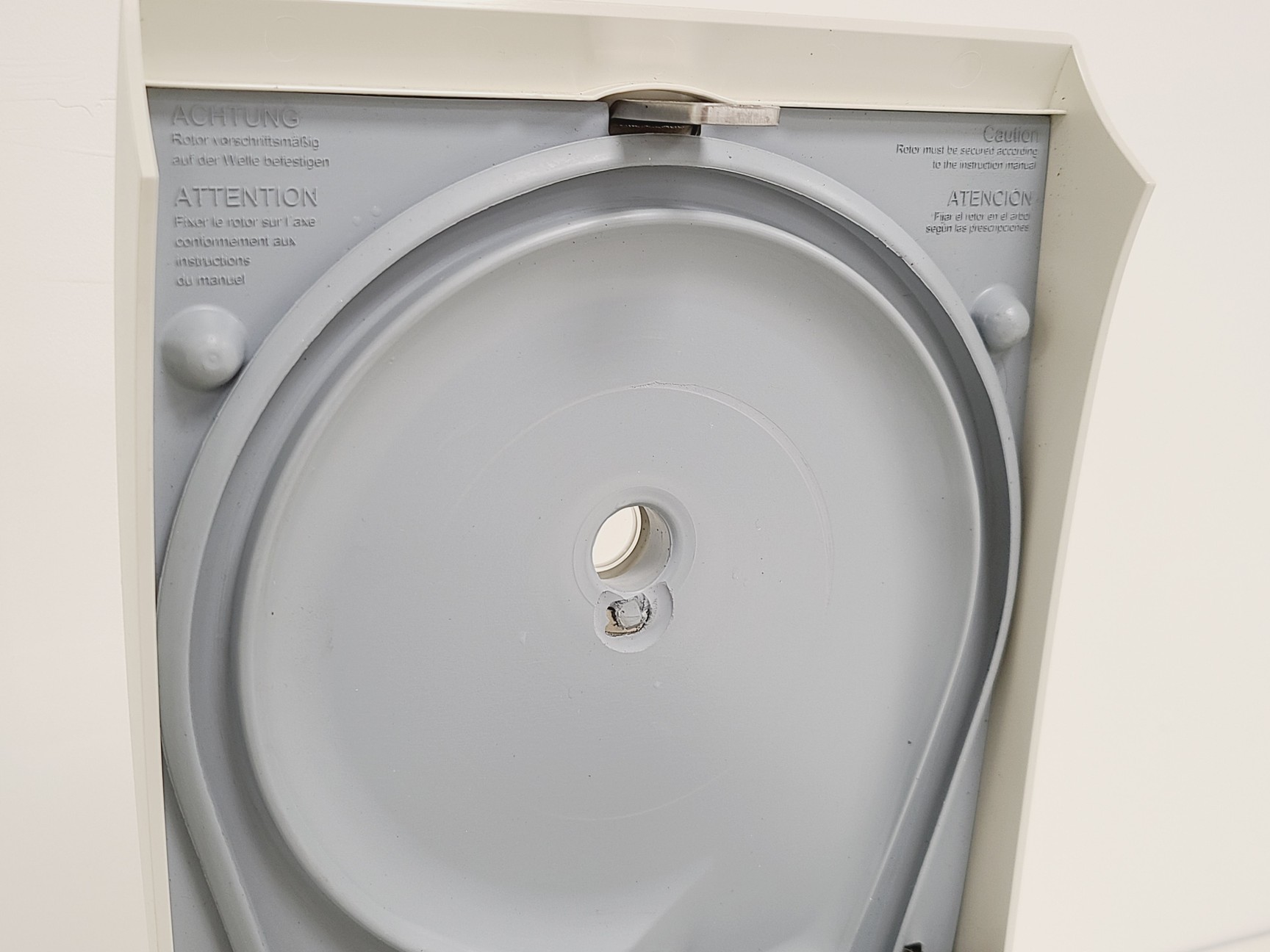 Image of Thermo Fisher Heraeus Pico 21 Centrifuge w/ 75003424 Rotor Lab