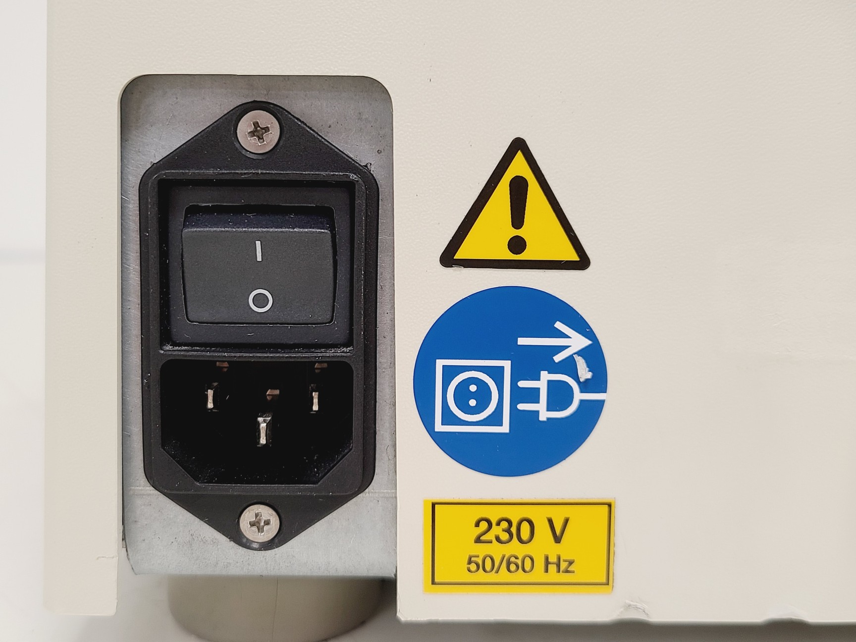 Image of Thermo Fisher Heraeus Pico 21 Centrifuge w/ 75003424 Rotor Lab