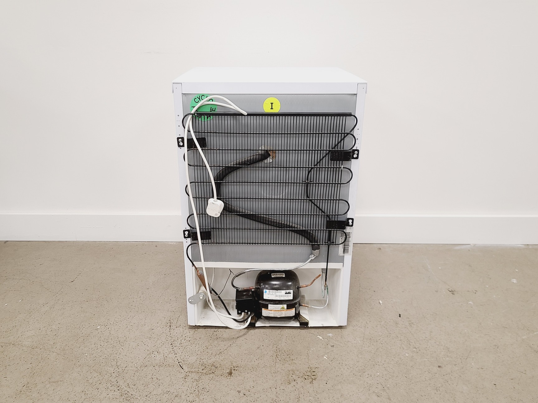 Image of Indesit TZA 1 White Freezer Lab