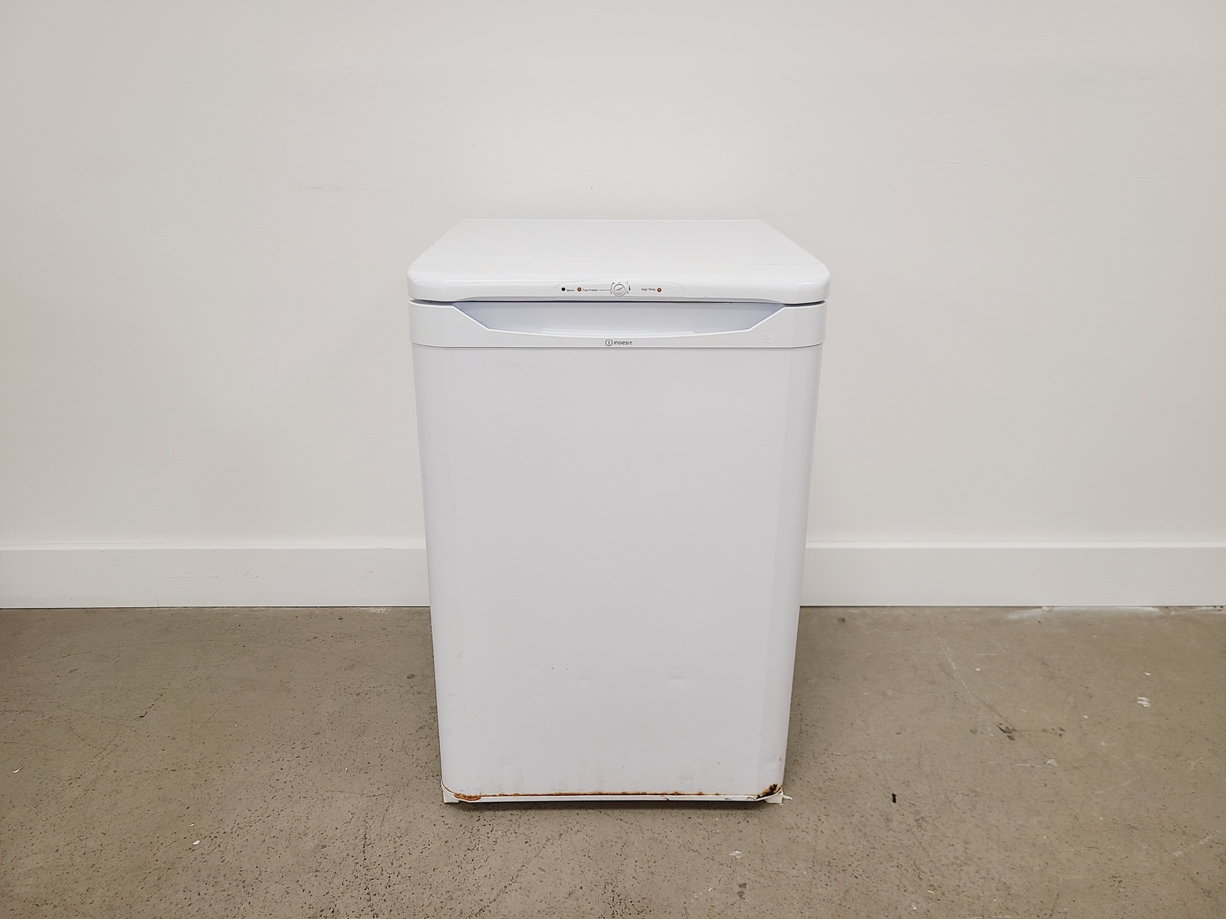 Image of Indesit TZA 1 White Freezer Lab