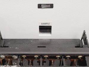 Thumbnail image of Thermo Electron Corporation Evolution 500 BB UV-Visible Spectrophotometer