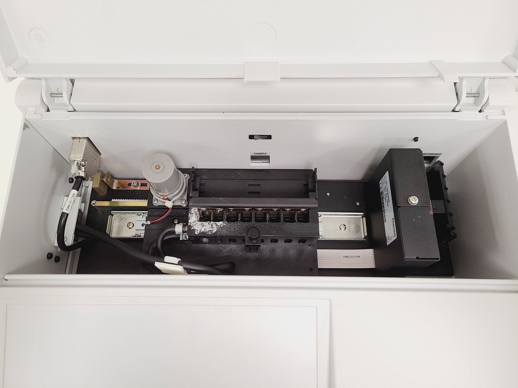 Image of Thermo Electron Corporation Evolution 500 BB UV-Visible Spectrophotometer