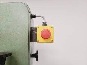 Thumbnail image of STARTRITE 18-T-5 Vertical Band Saw