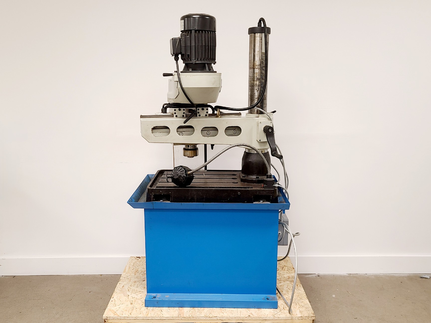 Image of Gate Machine Tool Group Progress PR 1RD Radial Arm Drilling Machine