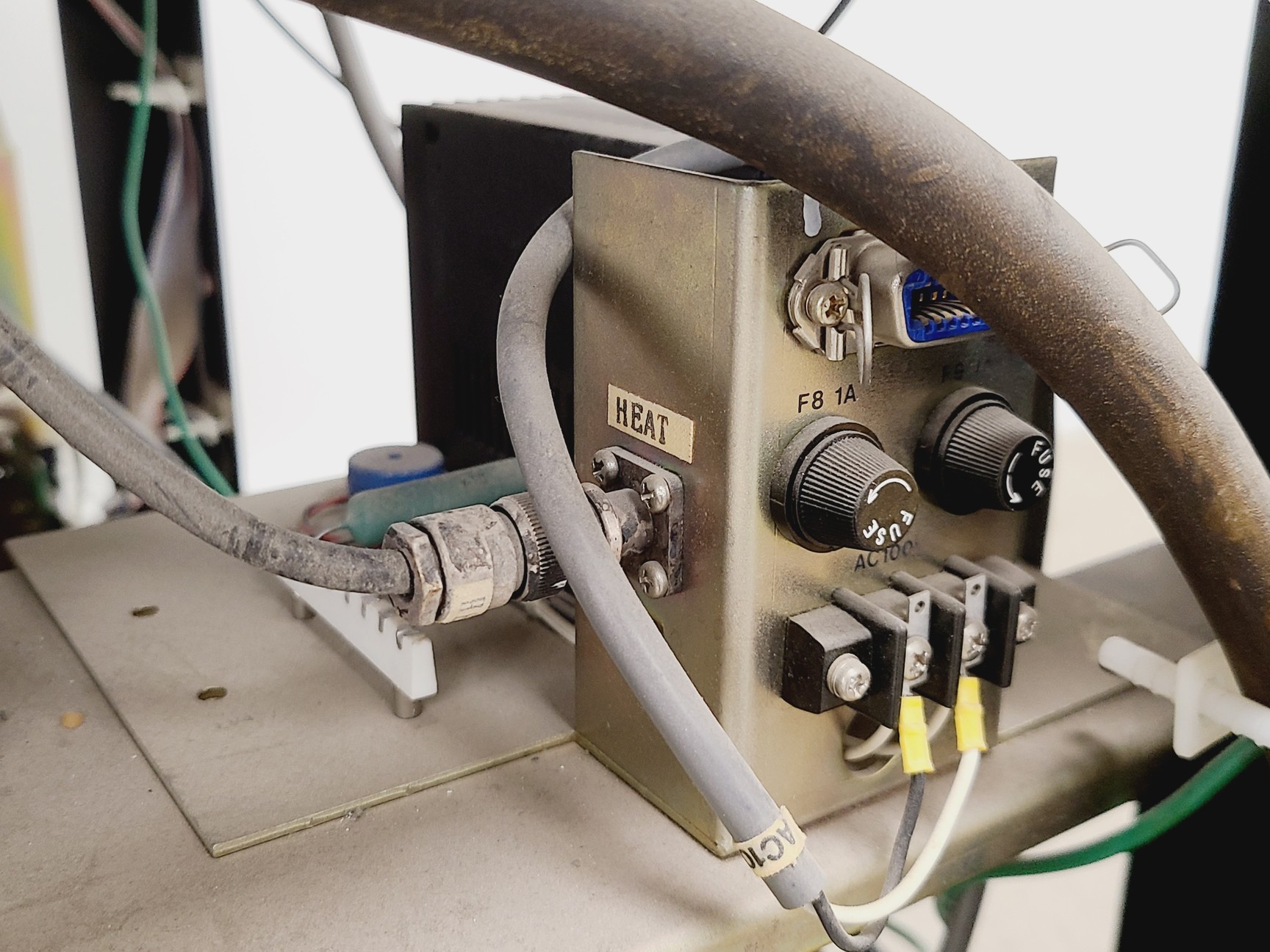 Image of Hitachi S4000 SEM Parts W/ Canatron Transformer Spares/Repair Lab