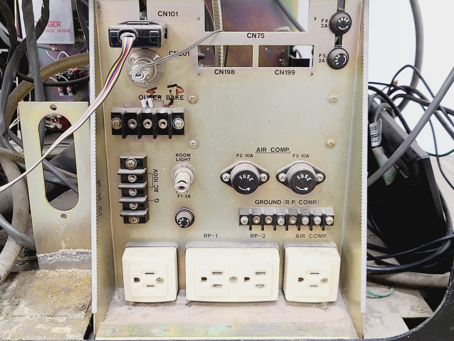 Image of Hitachi S4000 SEM Parts W/ Canatron Transformer Spares/Repair Lab