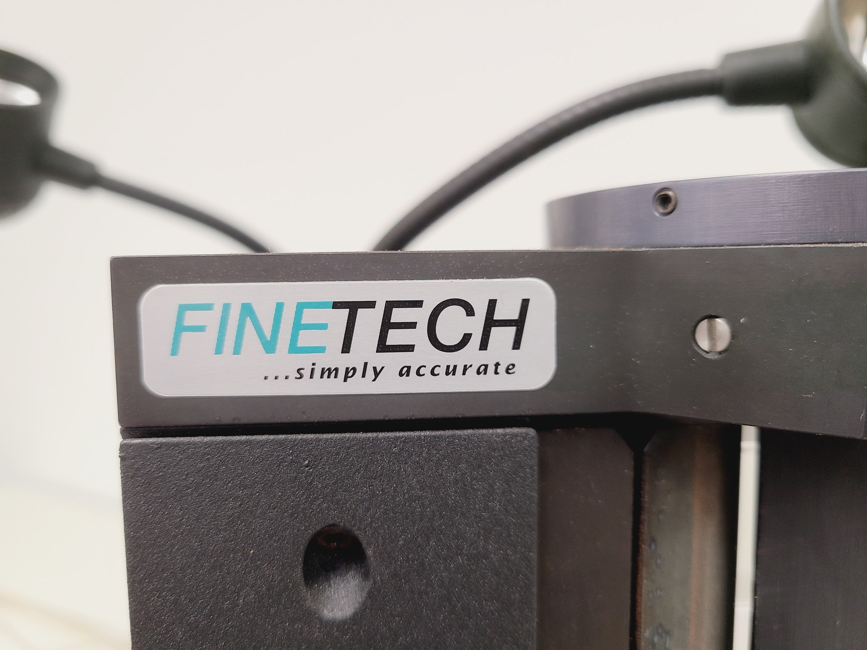 Image of Finetech Fineplacer w/ FW1 and Leica Monozoom 7 Camera Accessory