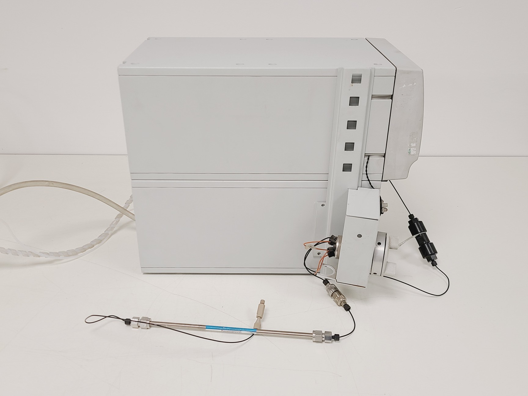 Image of Dionex GP50 Gradient Pump w/ Accessories