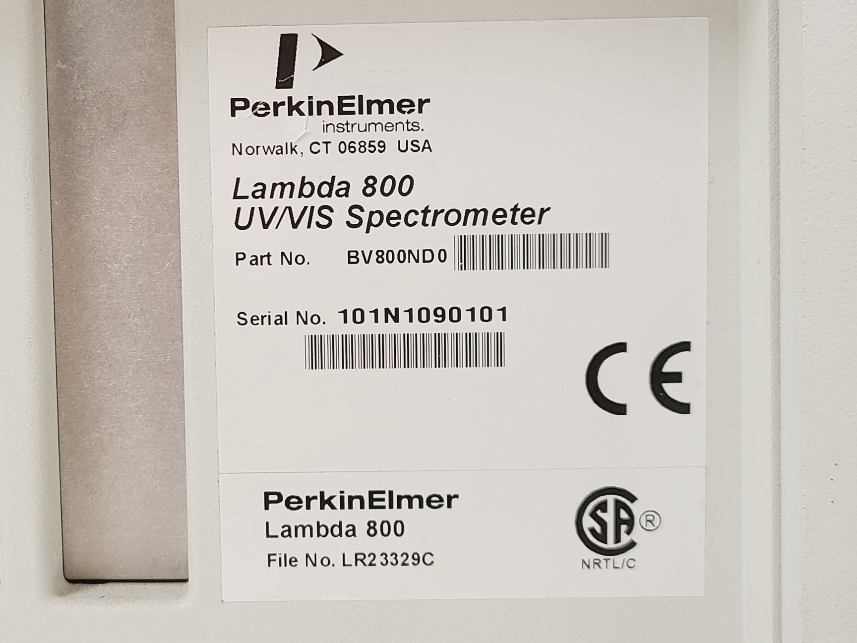 Image of Perkin Elmer Lambda 800 UV/VIS Spectrophotometer