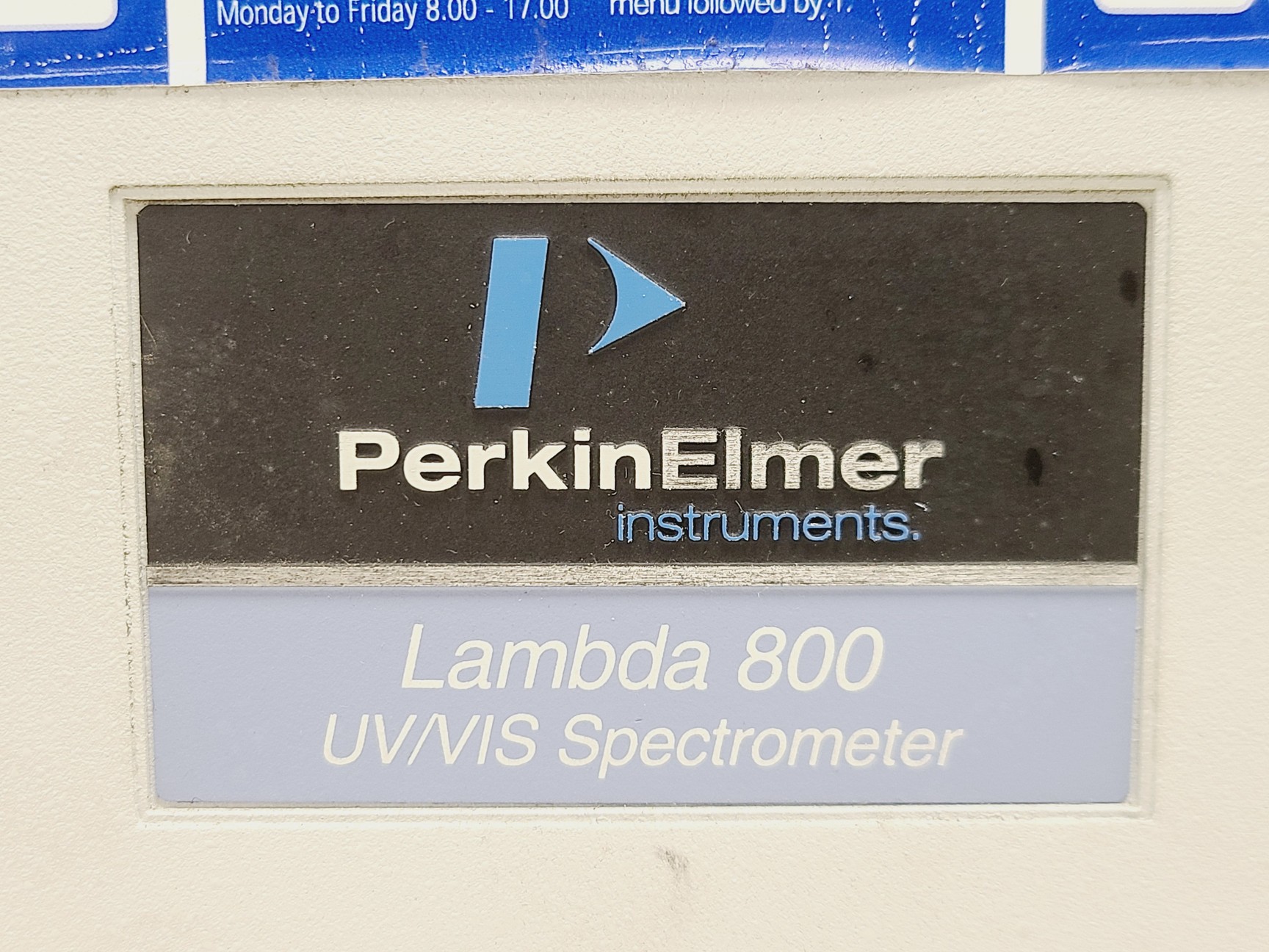 Image of Perkin Elmer Lambda 800 UV/VIS Spectrophotometer