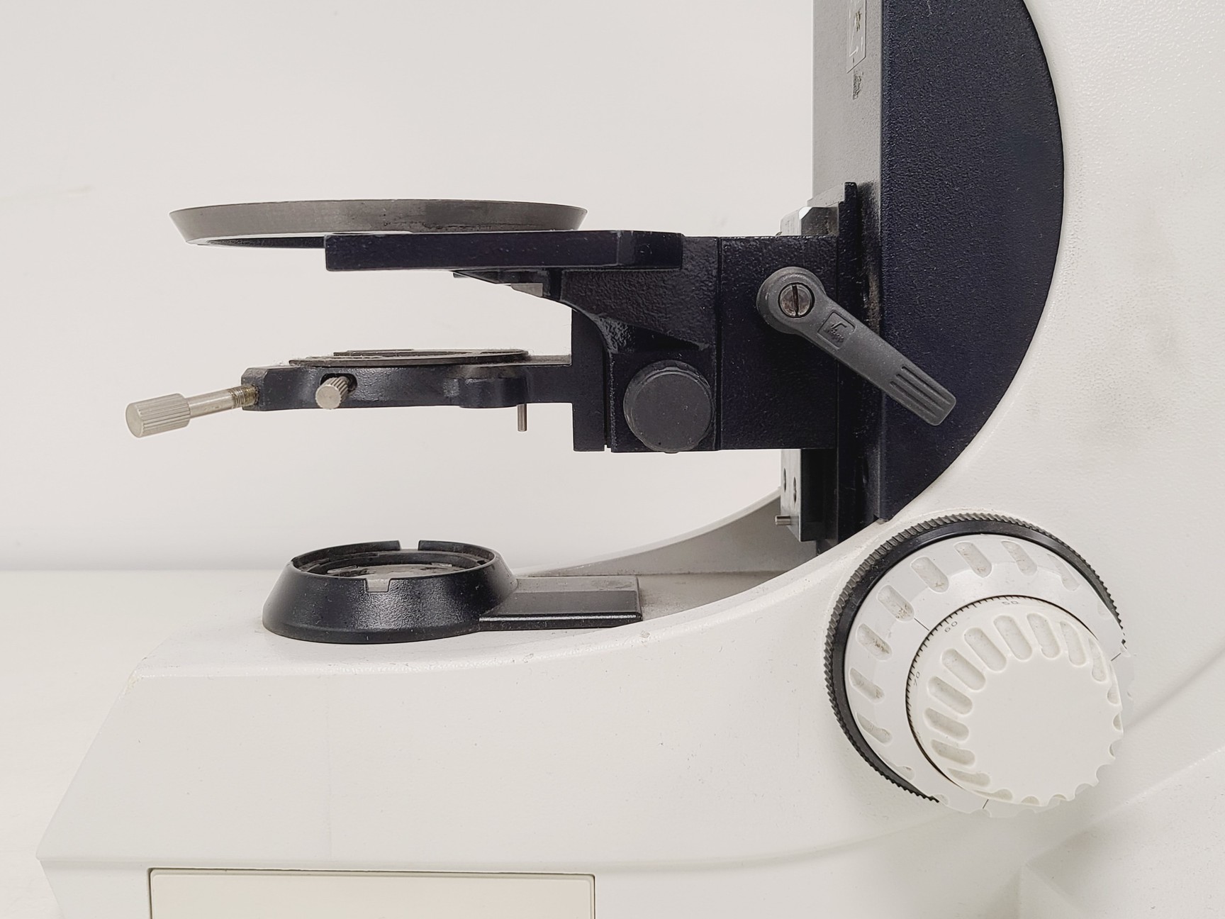 Image of Leica DMLM Microscope w/ DM LSFA Confocal Epi-Fluorescent Attachment PARTS