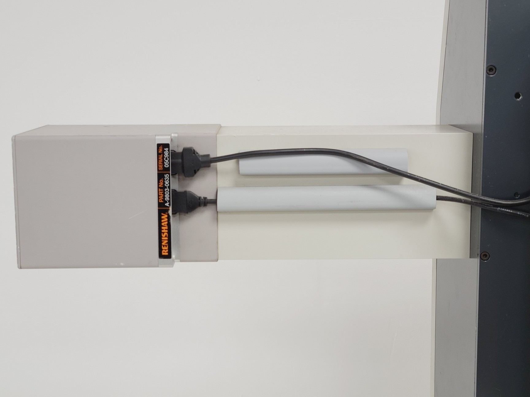Image of Renishaw RM1000 Raman spectrometer w/ Leica DMLM Microscope Spares/Repair Lab